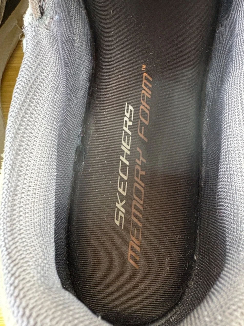 Skechers Men’s Equalizer - Mind Game Suede Walking Sneakers Slip-On Size 10